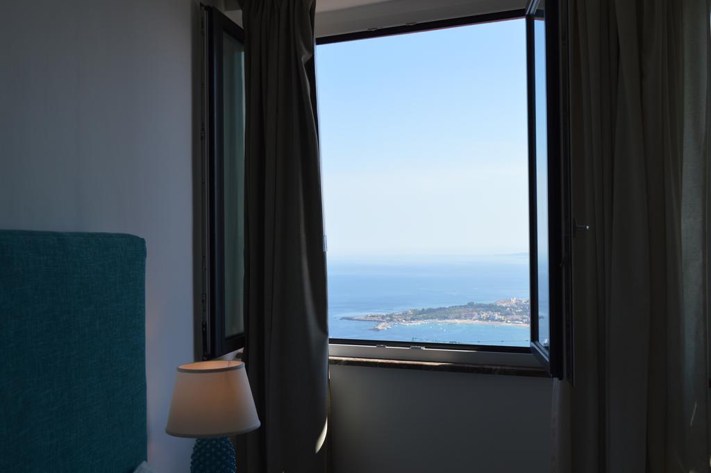 Villa Quisisana Ταορμίνα Δωμάτιο φωτογραφία